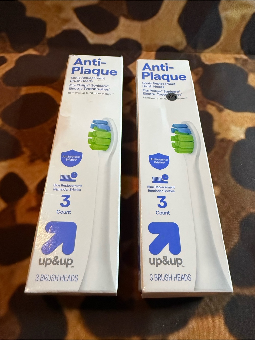 up&up Anti-Plaque Replacement Toothbrush Heads - White/Green/Blue, 3 Count